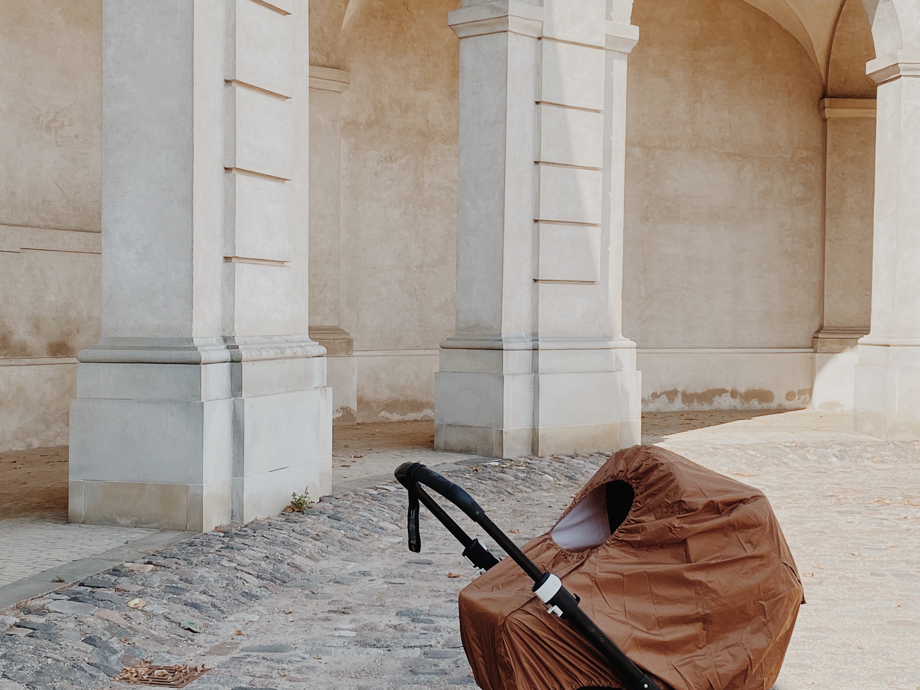 Konges Sløjd A/S Housses de landau cognac