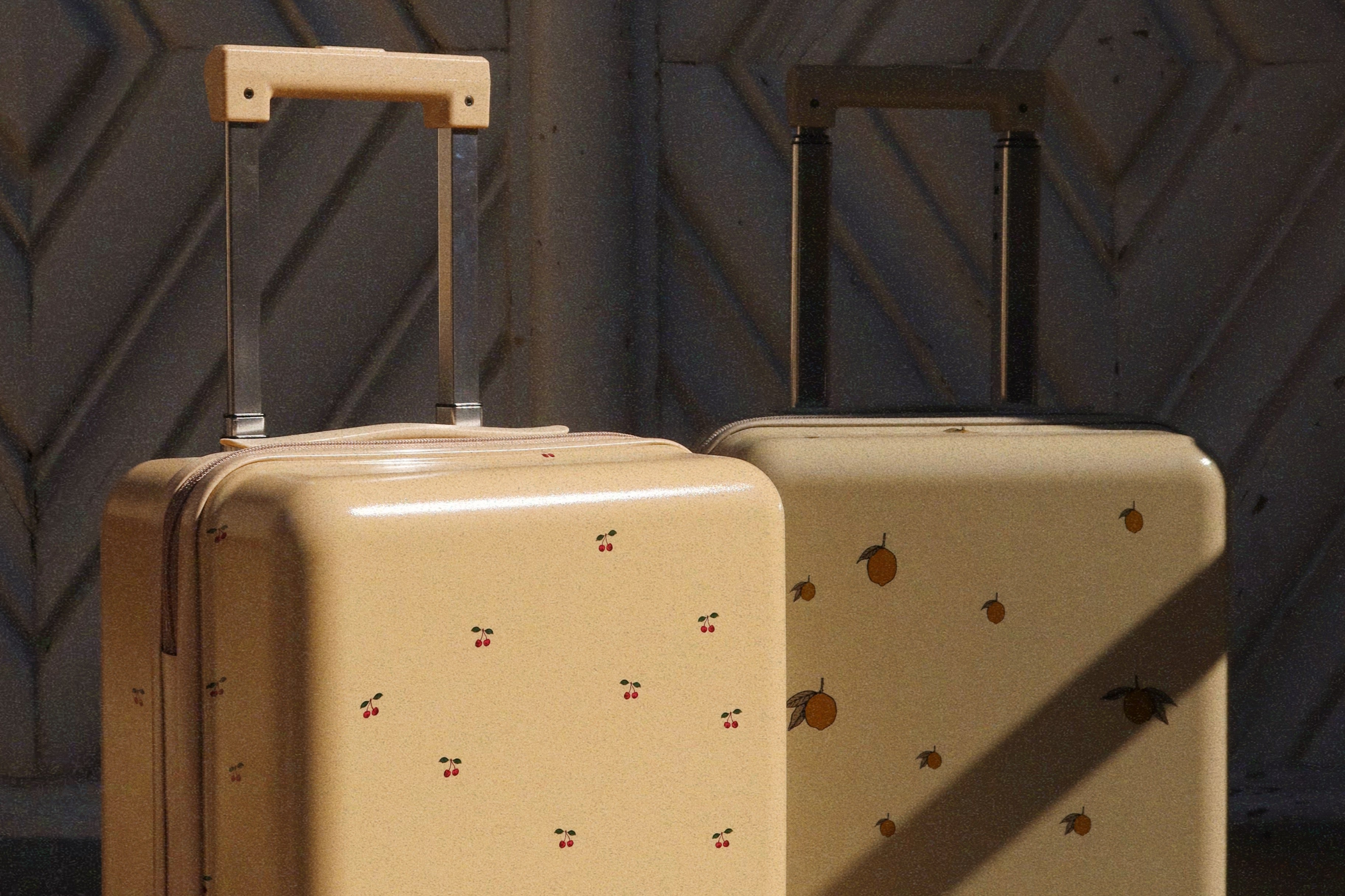 Konges Sløjd A/S Valise de voyage cherry