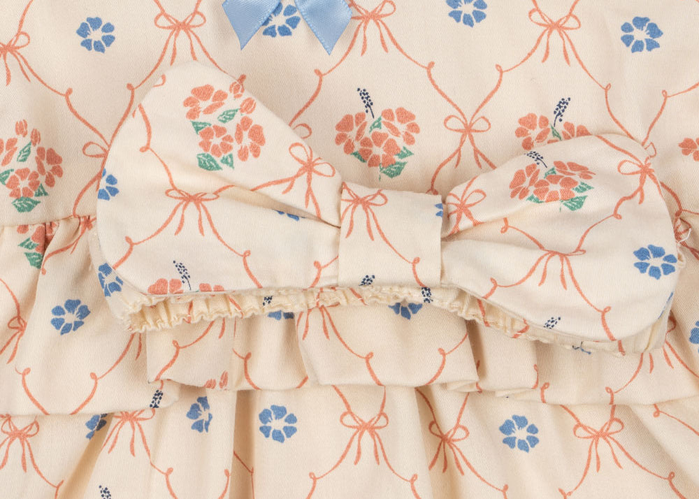 Konges Sløjd A/S jouets pour poupées fleur decor