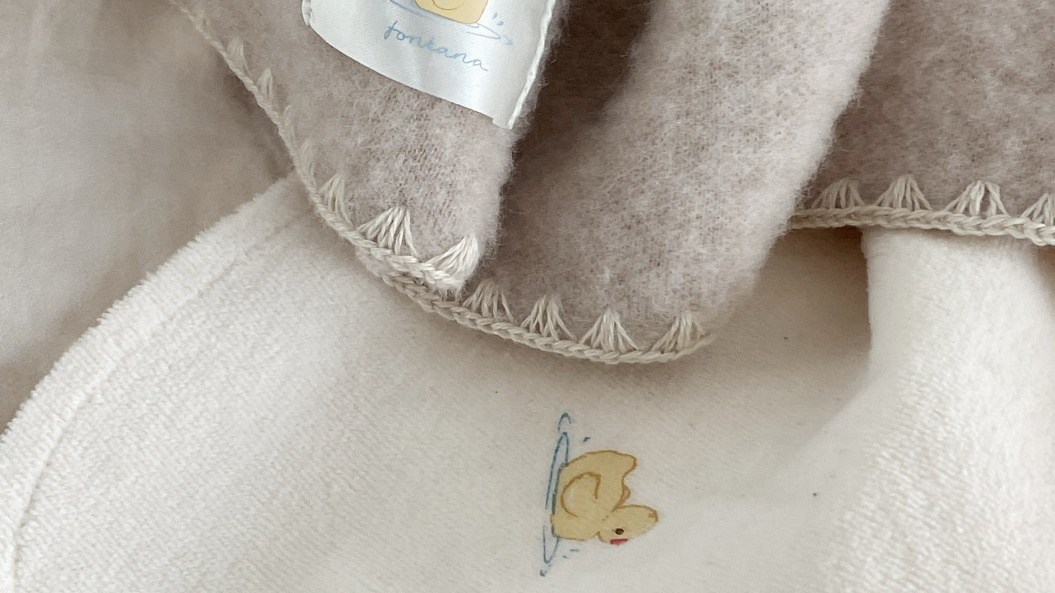 Konges Sløjd A/S Literie bébé antique white