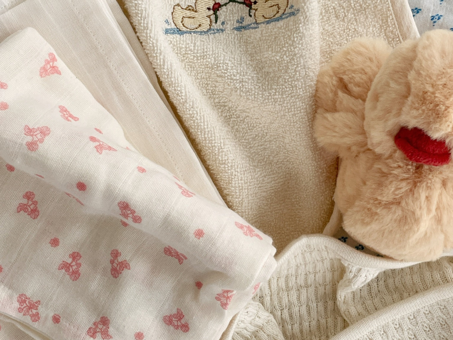 Konges Sløjd A/S bavoirs antique white