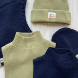 Konges Sløjd A/S NECKWARMER pale olive green