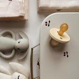Konges Sløjd A/S Peluches off white