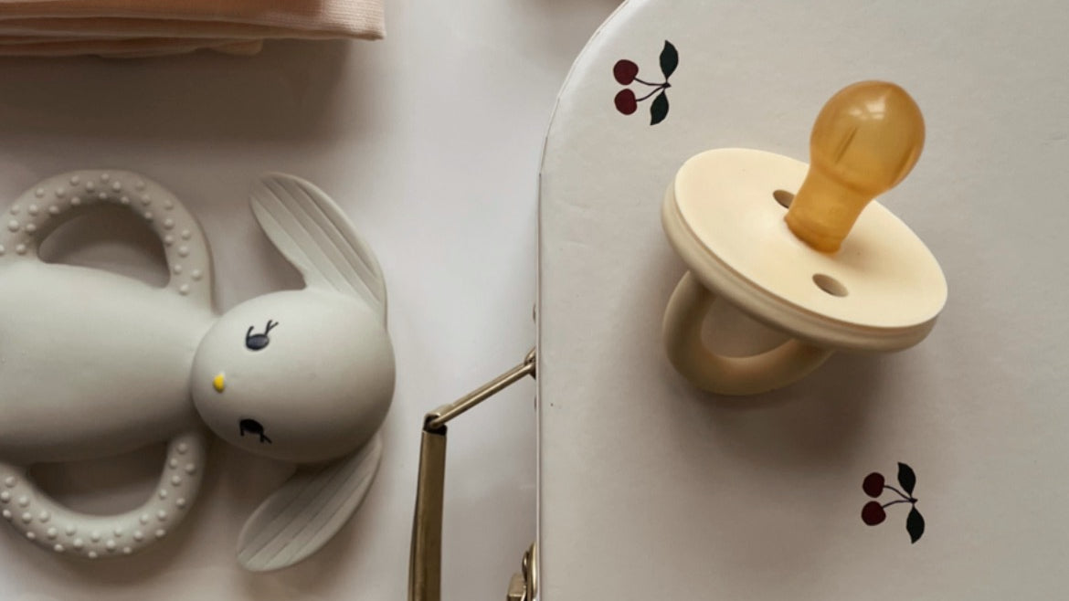 Konges Sløjd A/S Peluches off white
