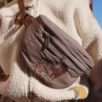 Konges Sløjd A/S Sacs et pochettes walnut