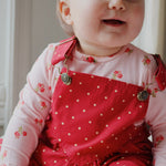 Konges Sløjd A/S Grenouillères et Jumpsuits - Tissé strawberry dot