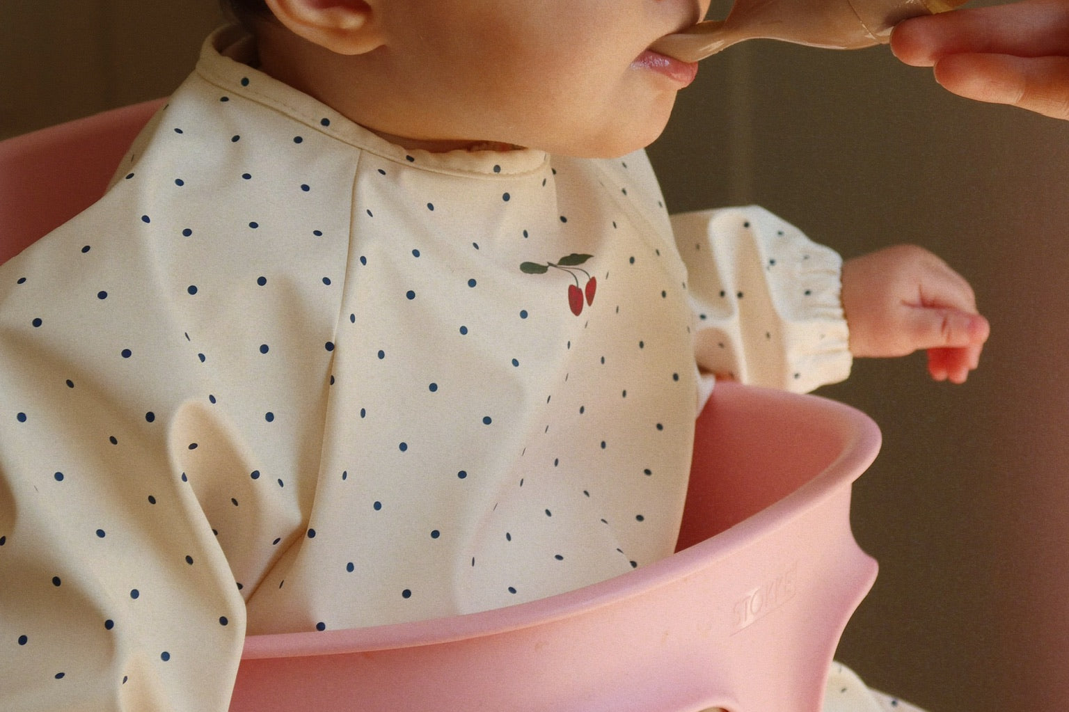 Konges Sløjd A/S alimentateur de tétine cherry blush