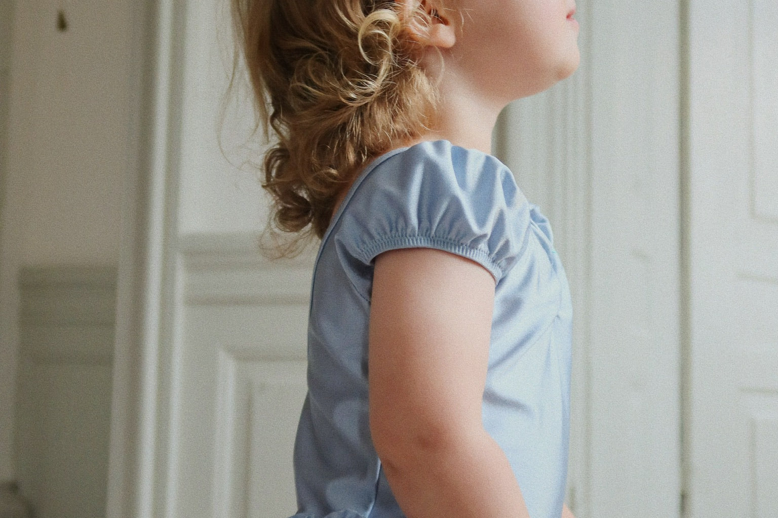 Konges Sløjd A/S Grenouillères et Jumpsuits - Jersey zen blue