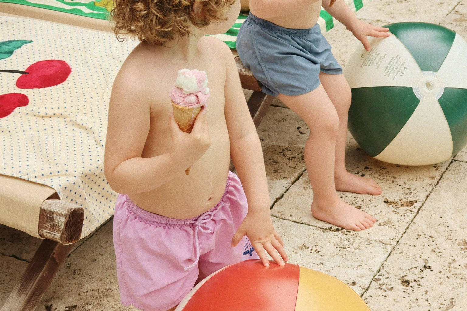 Konges Sløjd A/S SWIMSHORTS lupine