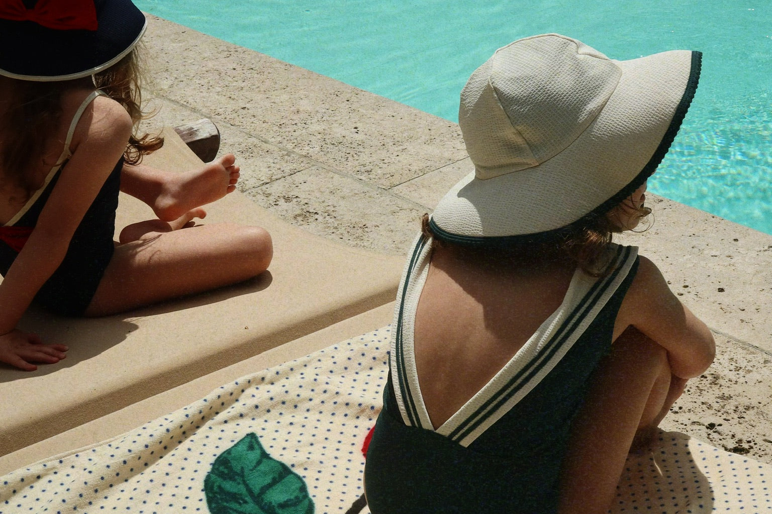 Konges Sløjd A/S UV SWIMHATS navy blazer