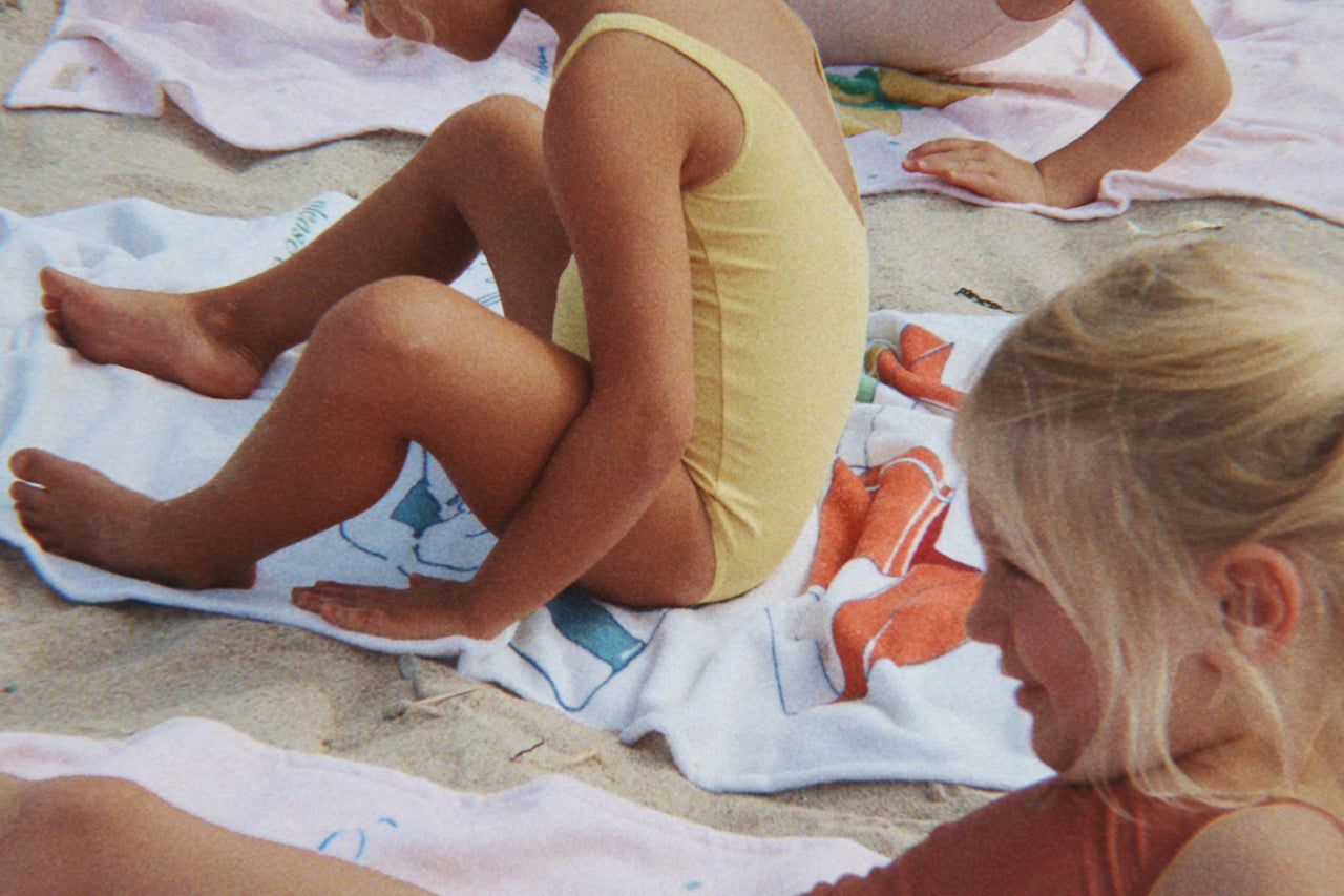 Konges Sløjd A/S SWIMSUITS pampas/mahogany