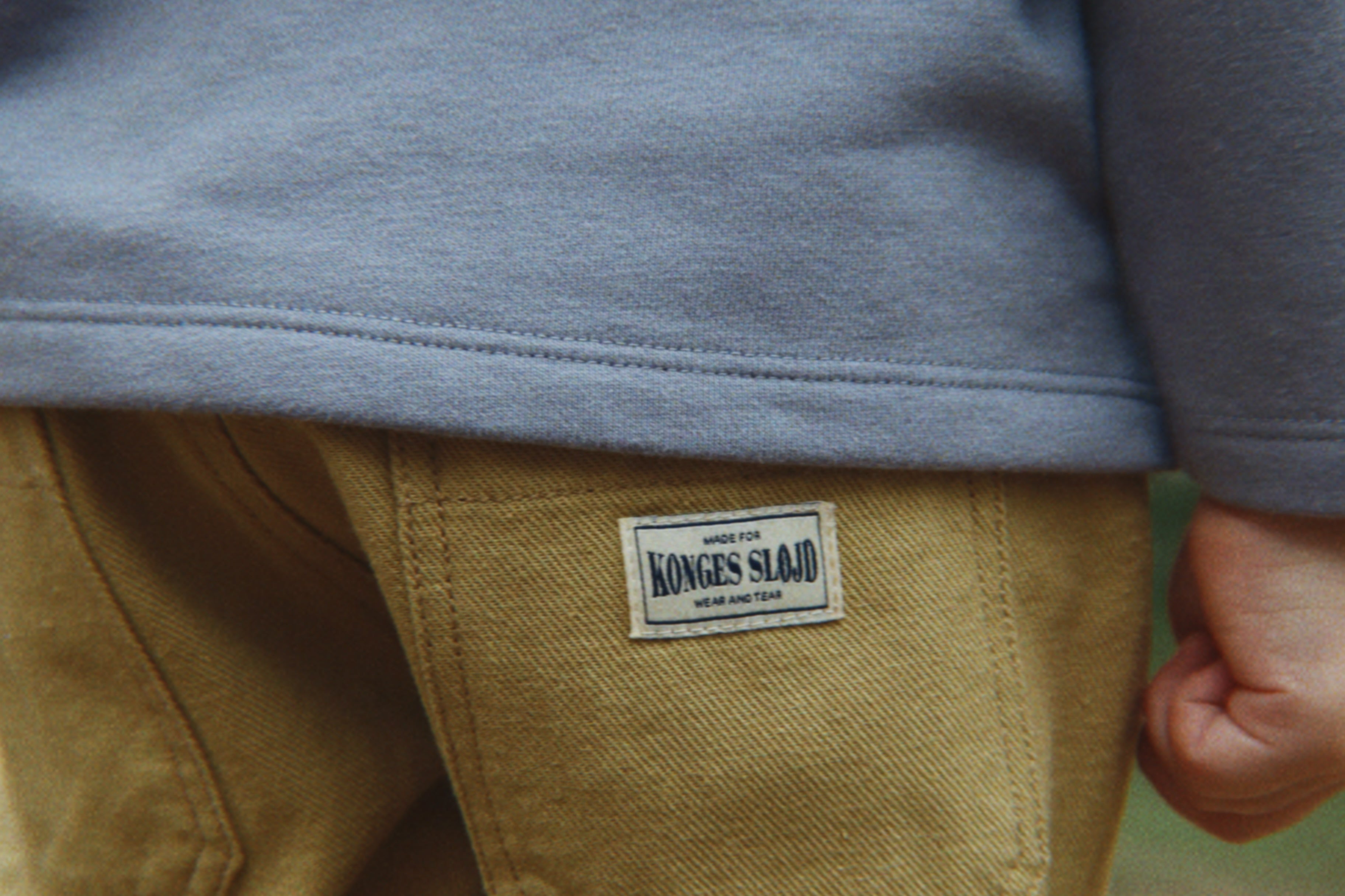 Konges Sløjd A/S WOVEN PANTS khaki