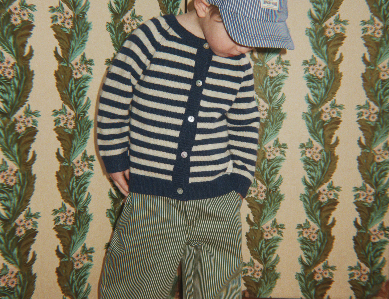 Konges Sløjd A/S WOVEN PANTS milk verte stripe