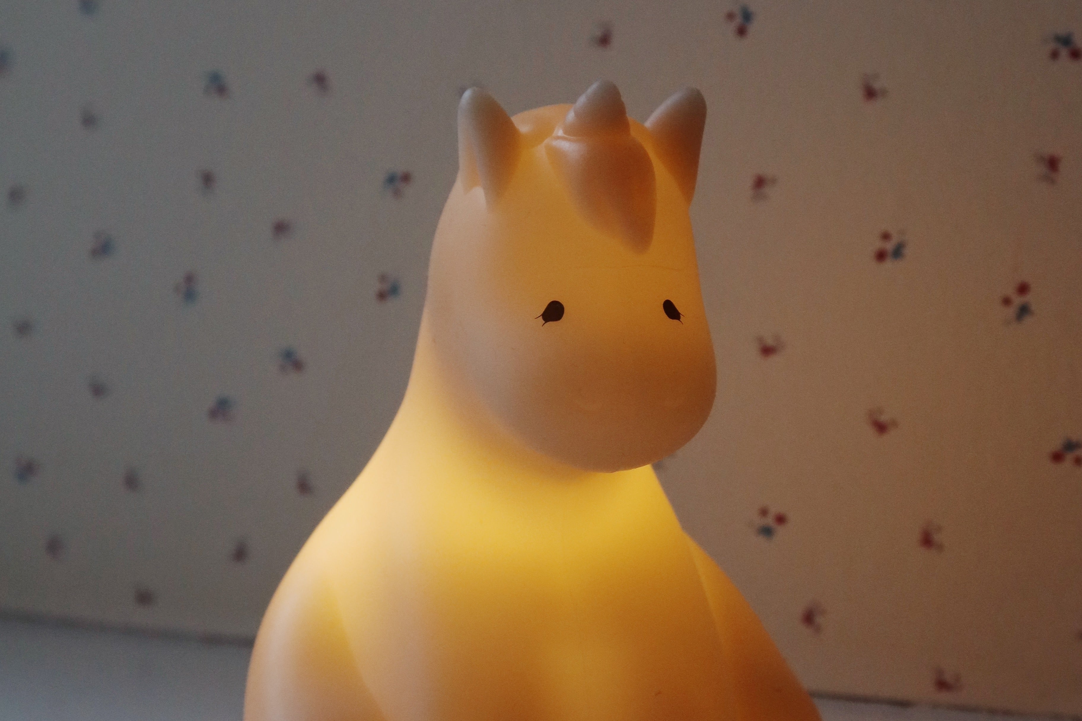 Konges Sløjd A/S lampes shell