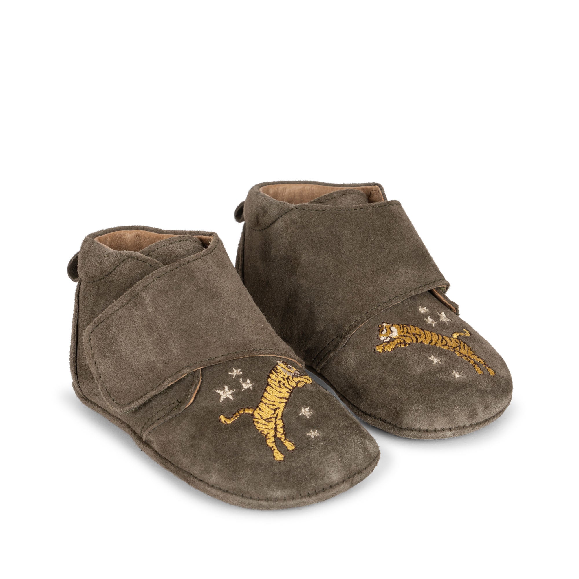 Konges Sløjd A/S Mamour Embroidered Suede Footies Pantoufles BUNGEE CORD