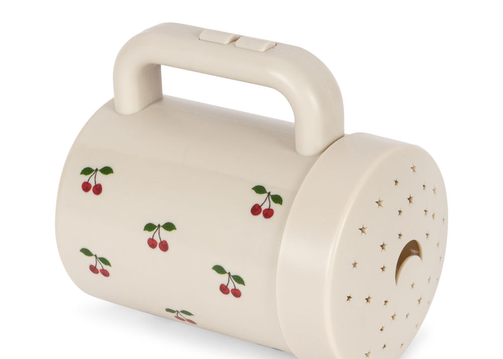 Konges Sløjd A/S lampes cherry