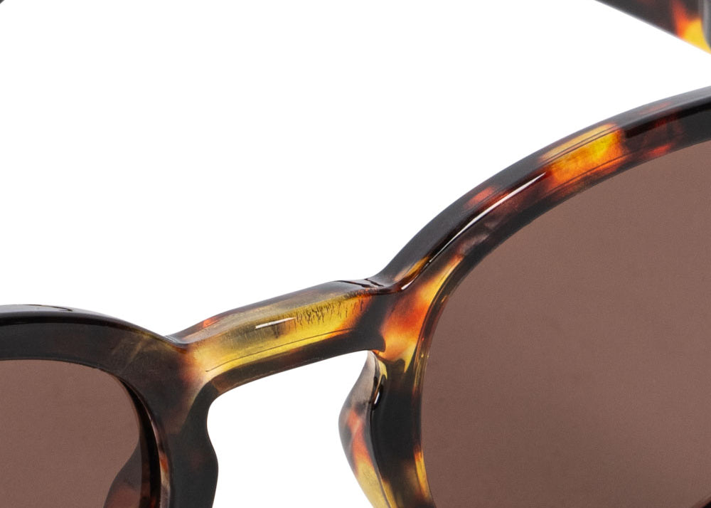 Konges Sløjd A/S SUNGLASSES brown tortoise