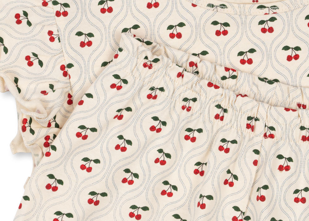 Konges Sløjd A/S Ensemble cherry motif