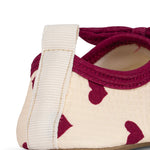 Konges Sløjd A/S Chaussures de bain coeur sangria
