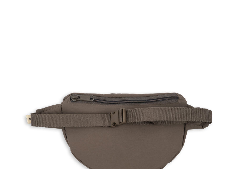 Konges Sløjd A/S Sacs et pochettes walnut