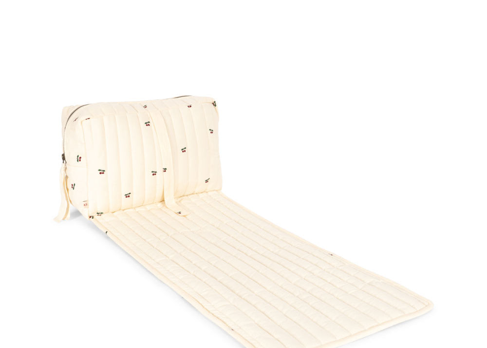Konges Sløjd A/S matelas à langer de voyage cherry aop