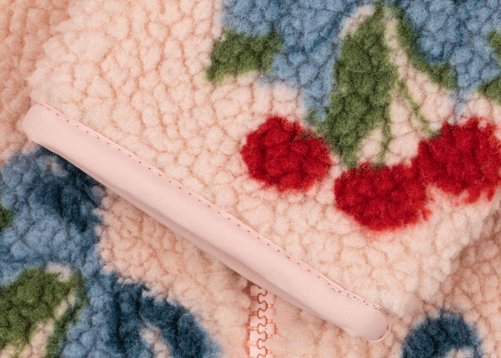 Konges Sløjd A/S Grenouillères avec capuche amarena rose