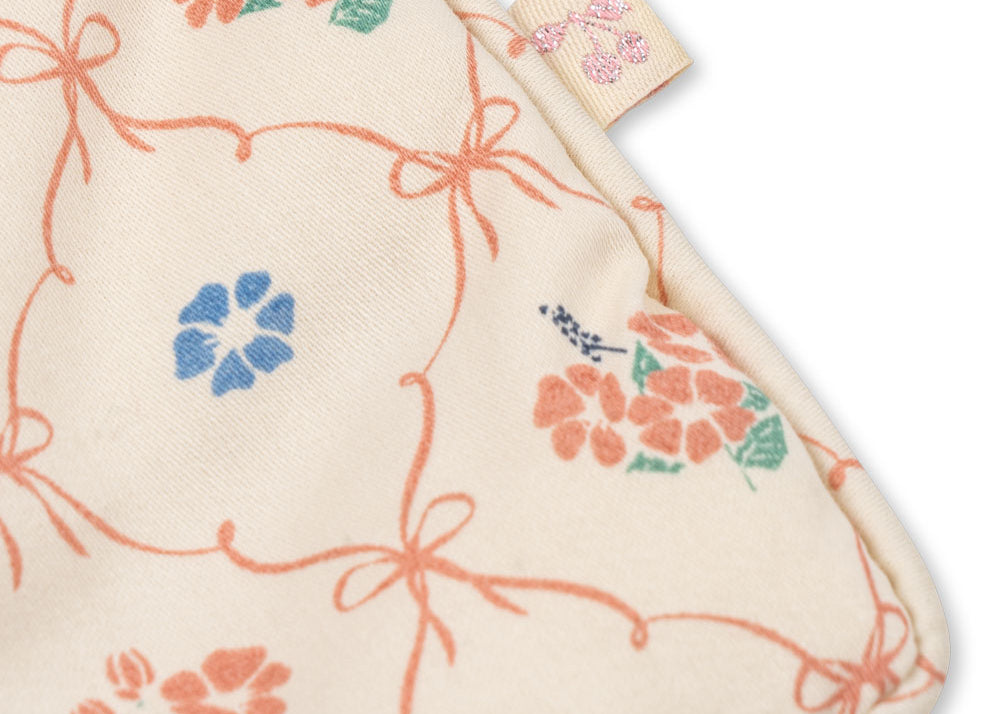 Konges Sløjd A/S jouets pour poupées fleur decor